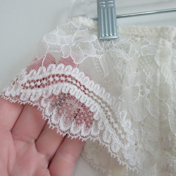 SIMONE PERELE White Lace Garter Belt Wedding Feminine Romantic - Size 4 / L - Picture 7 of 13